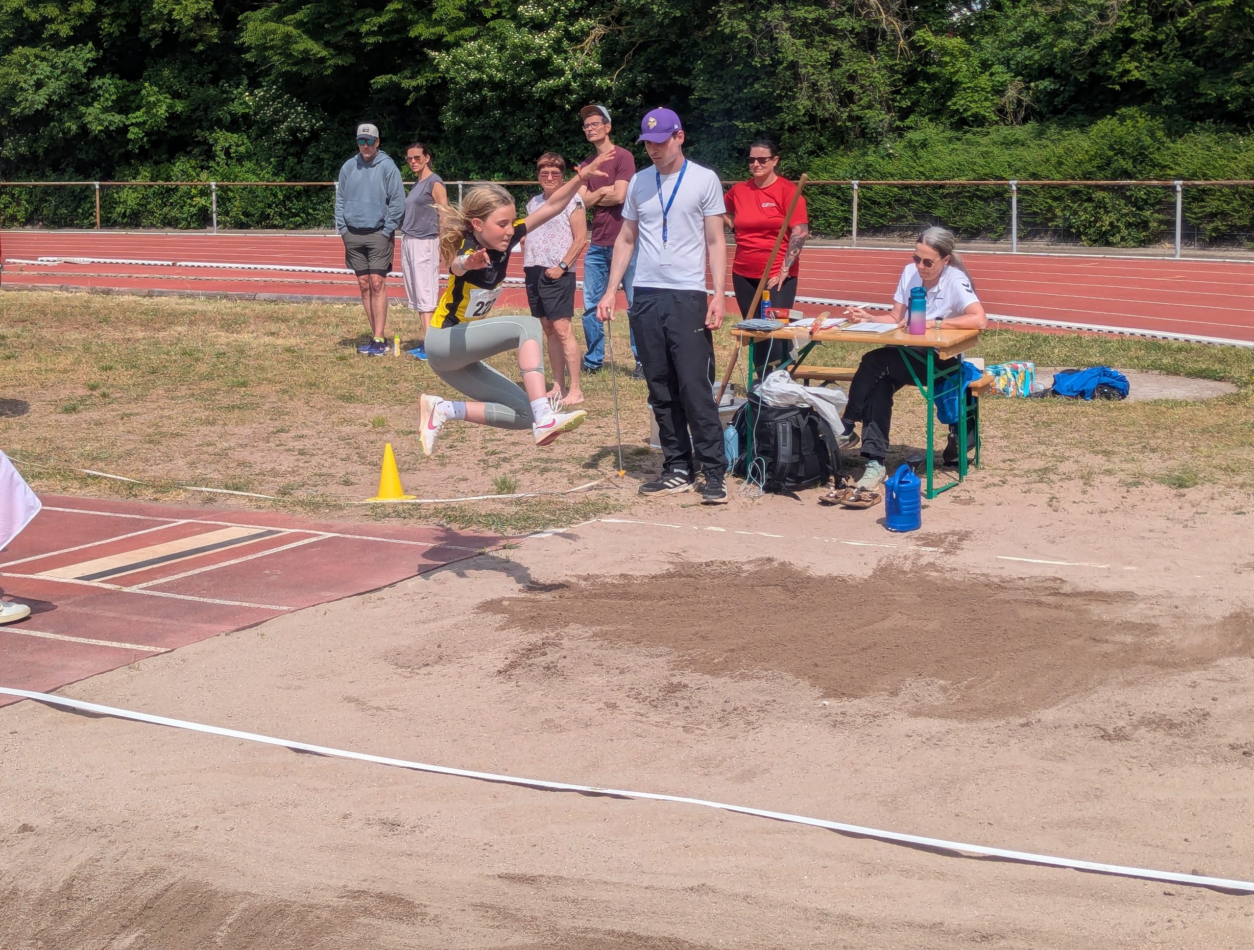 Du betrachtest gerade Erfreuliche Bilanz der LG-Athletinnen und -Athleten bei Kreismeisterschaften